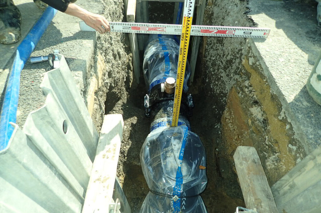 配水管布設工事